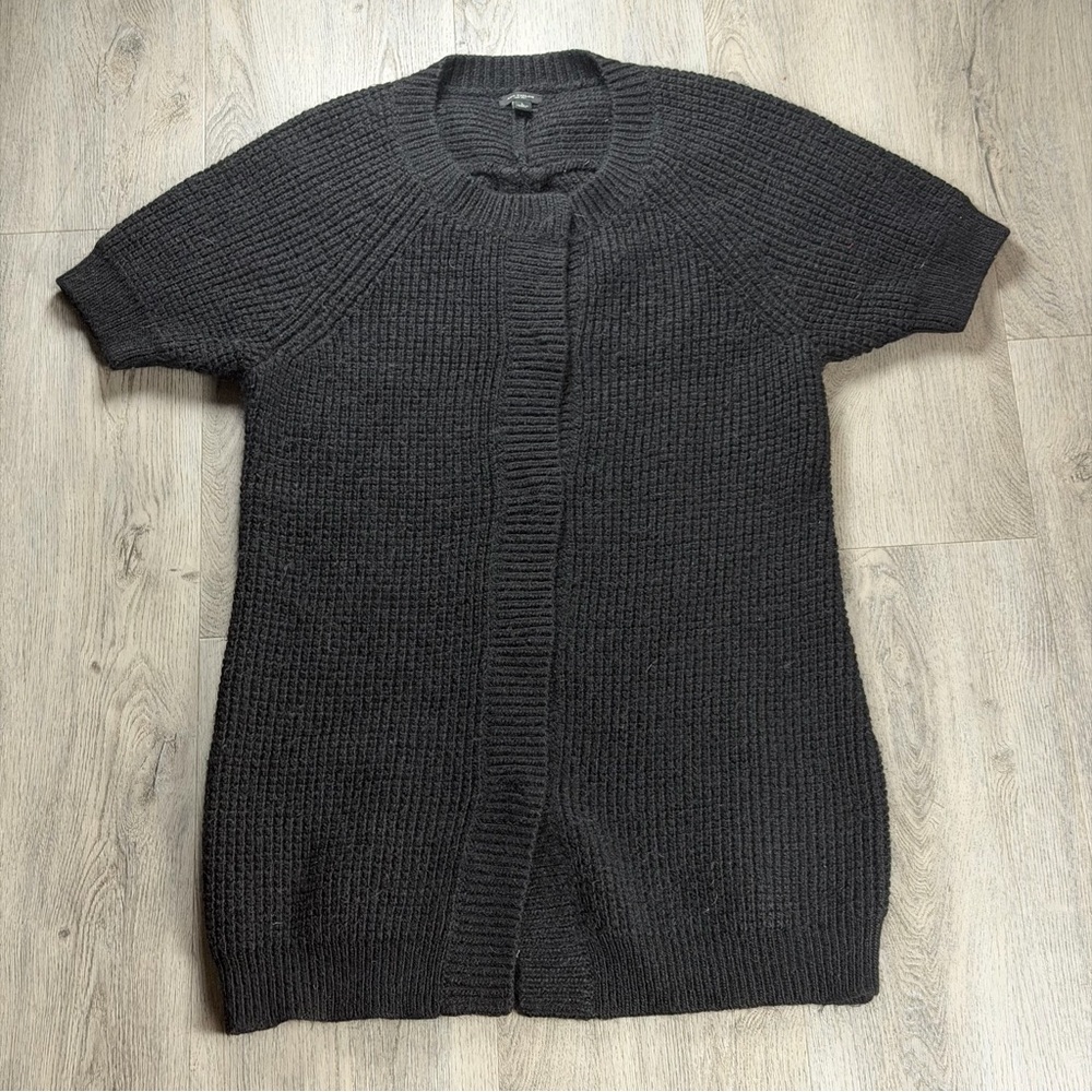 Ann Taylor Black Short-Sleeve Open-Front Chunky Cardigan